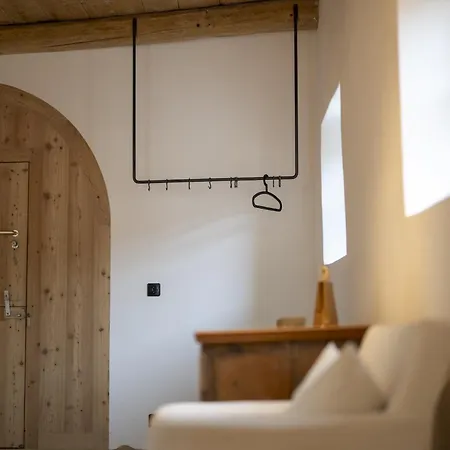Chasa Chaposch Apartment Tarasp