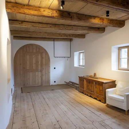 Apartment Chasa Chaposch Tarasp