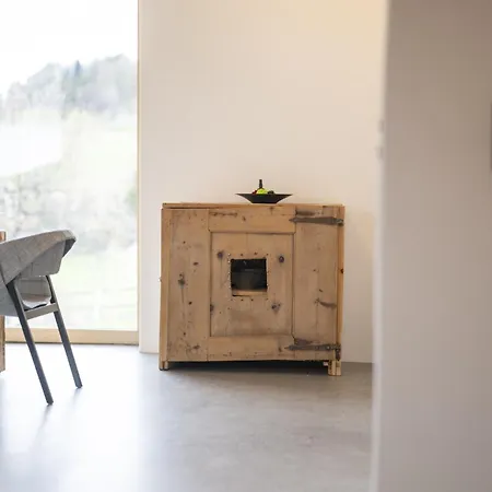 Chasa Chaposch Apartment