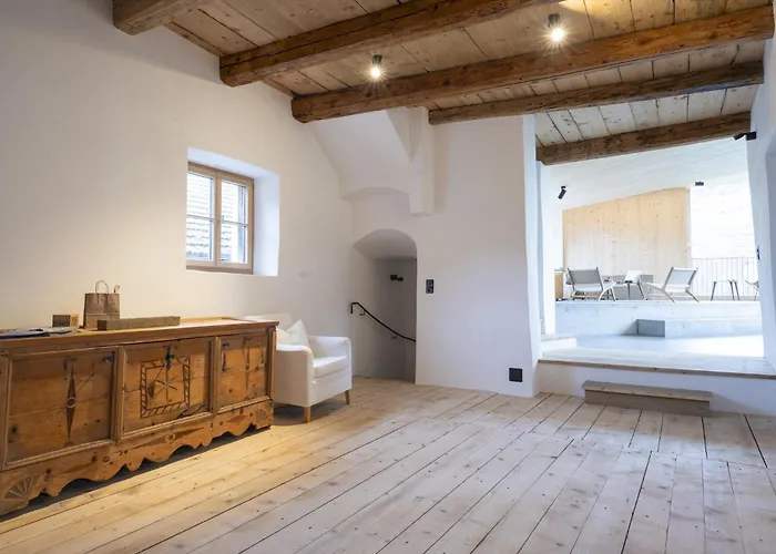 Chasa Chaposch Apartamento Tarasp