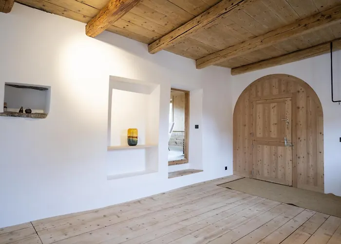 Chasa Chaposch Apartamento *